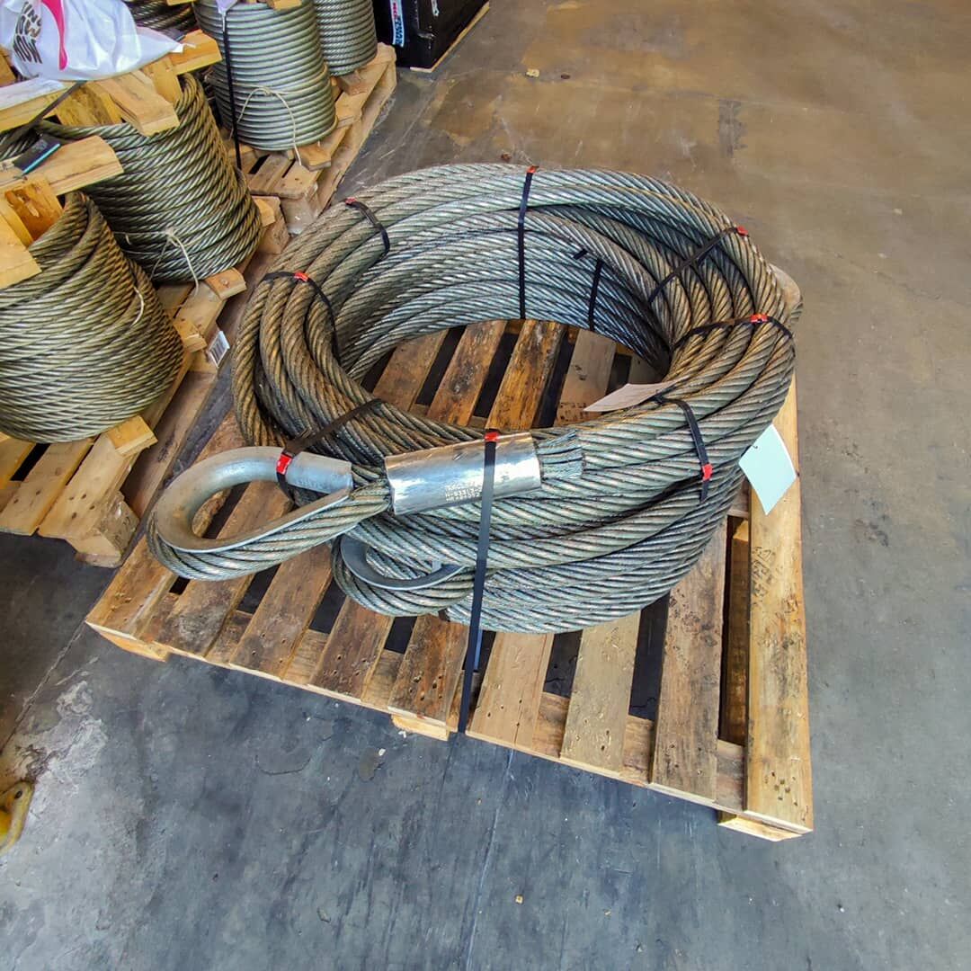 Lifting wire rope