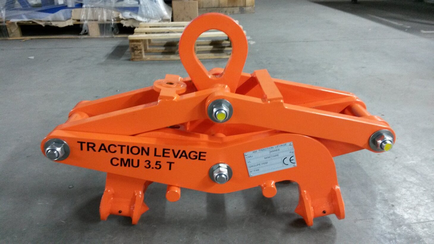 Lifting beam 3 tons 500 kilograms Lifting beam 3 tons 500 kilograms